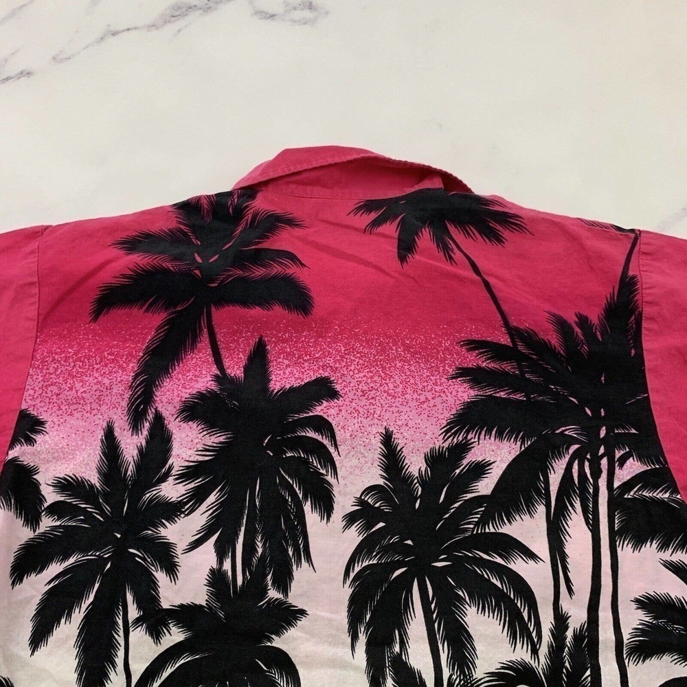 Mens Vintage Hawaiian Aloha Shirt Size M Pink Black Palms Bahamas Tropical Tiki - Picture 8 of 11